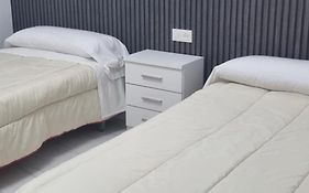 Hostal Las rejas